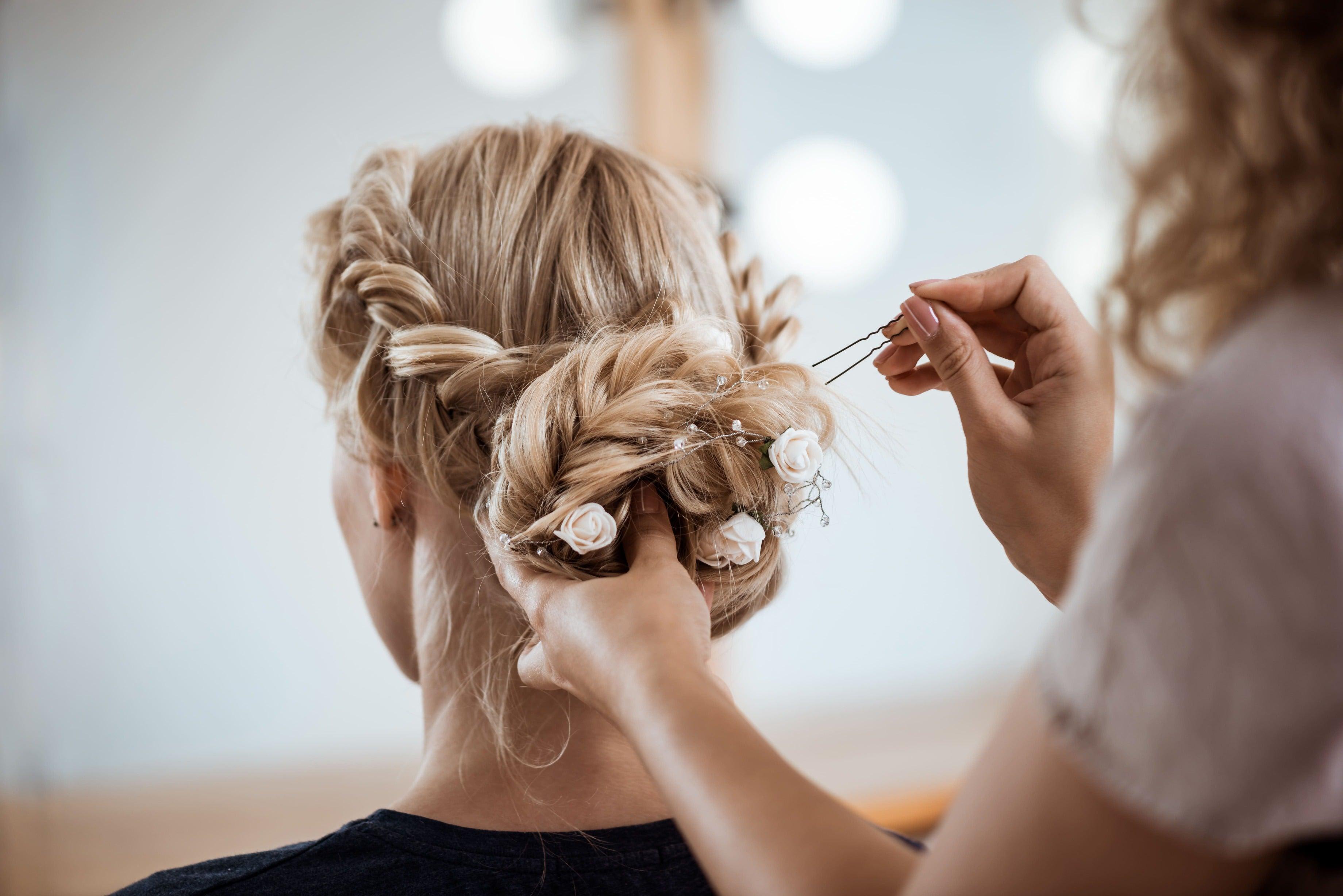 Hairdressing Inspiration: The Biggest Trends of 2024 Vitta Gold Cosmetics Hairdressing Inspiration: The Biggest Trends of 2024 Vitta Gold Cosmetics